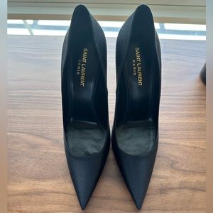 Saint Laurent Instinct 110mm Pumps (black satin)